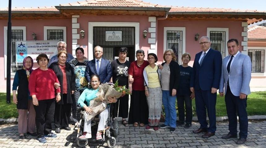 Başkan Kayda&rsquo;dan Engelli Ailelerine &rsquo;her Zaman Yanınızdayız&rsquo; Mesajı