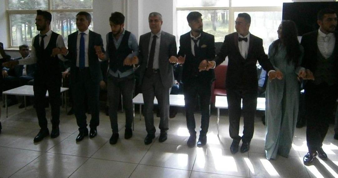 Tatvan Myo&rsquo;da Mezuniyet Sevinci