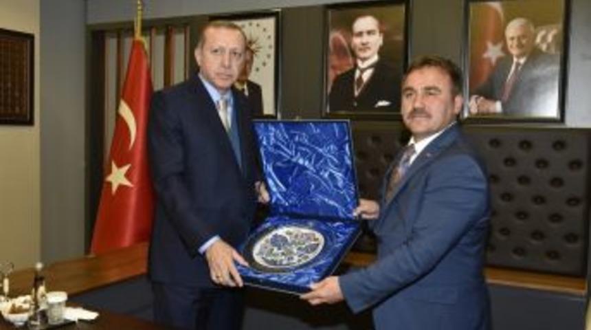 Başkan &Ccedil;imen, Cumhurbaşkanı Ve G&uuml;m&uuml;şhane Halkına Teşekk&uuml;r Etti