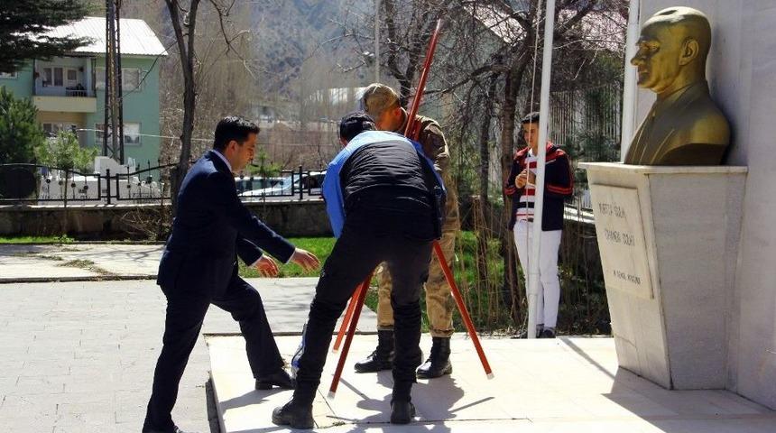 Hizan&rsquo;da &lsquo;18 Mart Şehitleri Anma G&uuml;n&uuml;&rsquo;