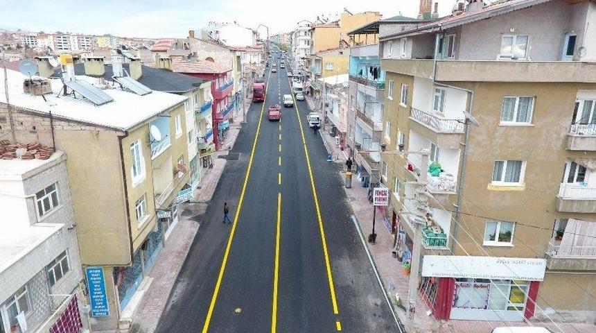 Kozan Caddesi Ve Pazar Yerinde Yol &Ccedil;izgi &Ccedil;alışması