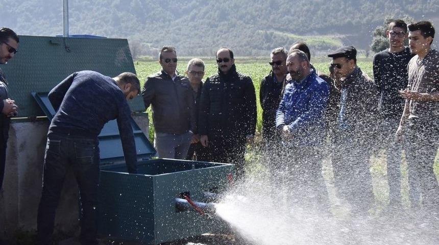 &Ccedil;ift&ccedil;i Tarlasını Evden Sulayacak