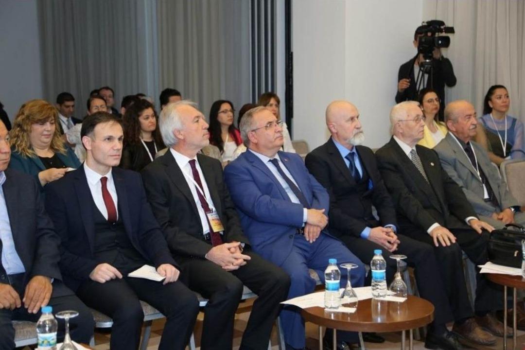 &rsquo;k&uuml;tahya T&uuml;rk&uuml;lerinin Babası&rsquo; Merhum Hisarlı Ahmet Anıldı