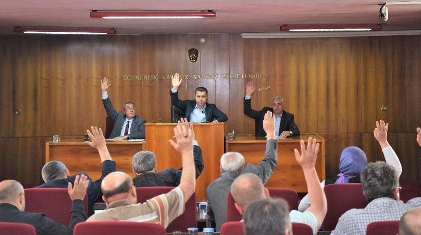 Esnaf İstedi, Başkan Kuzu Yaptı