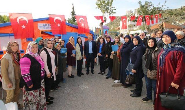 Taş, Gönül Çadırı’nda Vatandaşlarla Buluştu