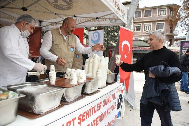 Altınordu Belediyesi’nden Hoşaf Ve Ekmek