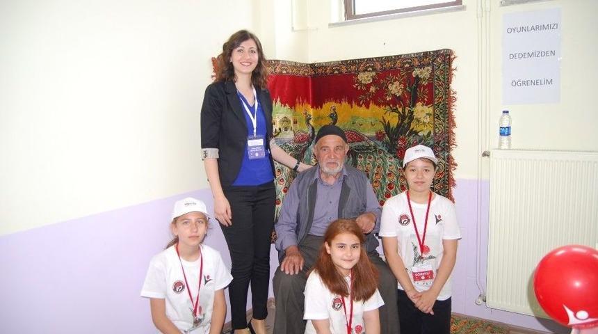 Malkara Nurten Hüsnü Pullukçu Ortaokulunda ’bilim Fuarı’ Açıldı