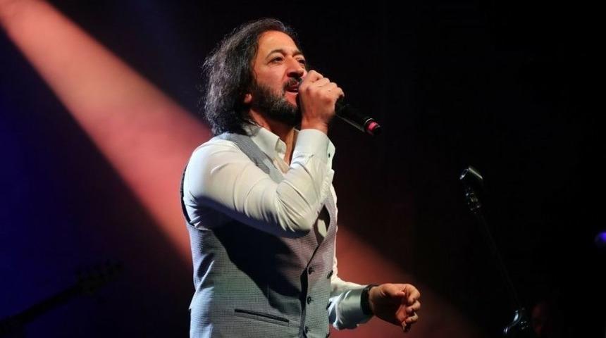 Fettah Can Hkü İçin Söyledi