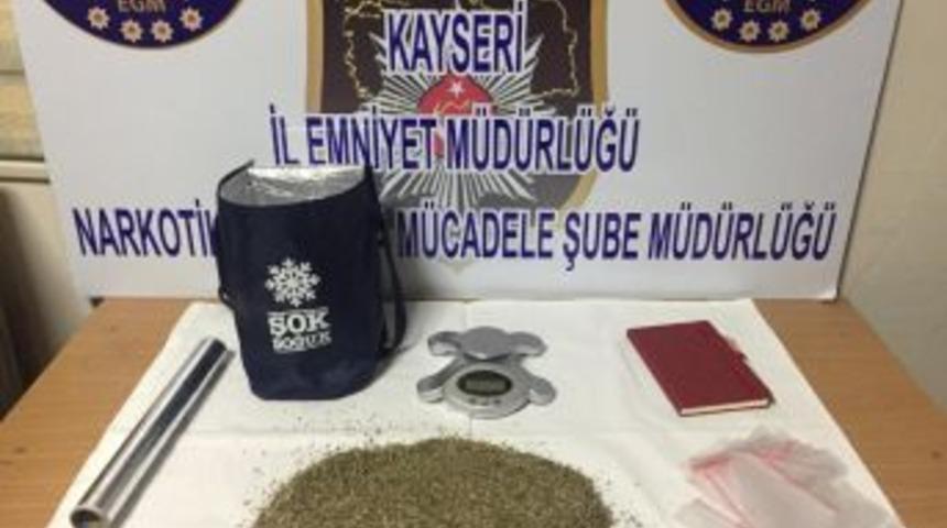 Uyuşturucu Operasyonu: 2 G&ouml;zaltı