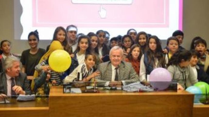 Şişli&rsquo;de Yaşayan &Ccedil;ocuklar &rsquo;&ccedil;ocuk Meclisi&rsquo; Kurdu