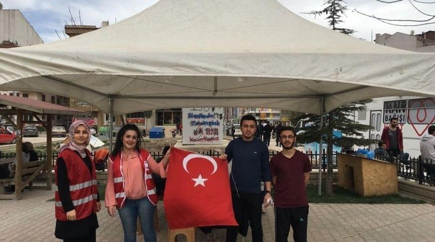 Afyonkarahisar&rsquo;da &Ouml;ğrencilerden Kan Bağışına Destek