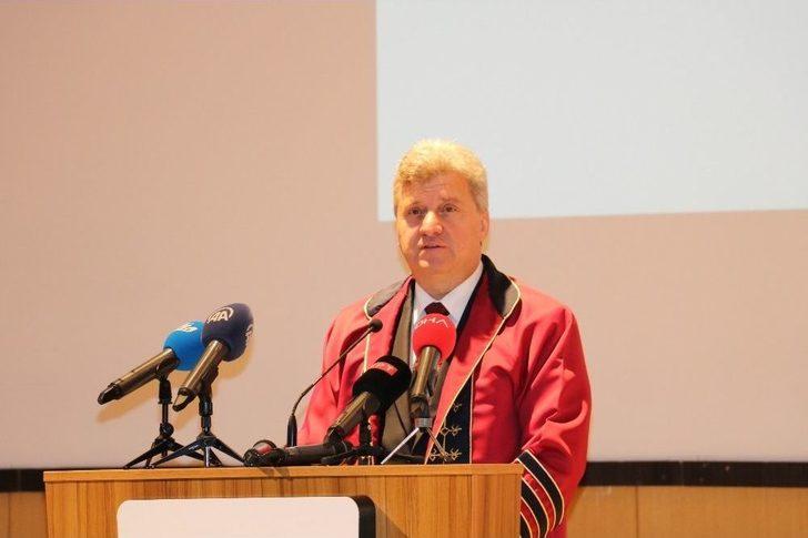 Makedonya Cumhurbaşkanı Ivanov’a Fahri Bilim Doktorluğu Unvanı G5