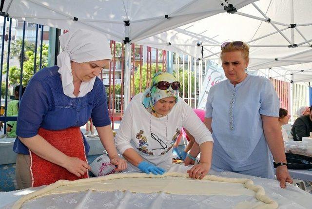 Alsancak Şenliğine Renkli Kapanış