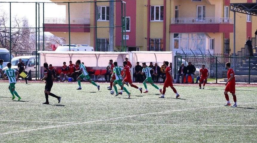 Malatya Derbisini Yeşilyurt Belediyespor Farklı Kazandı