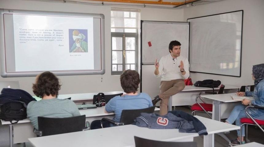 Ag&uuml;&rsquo;de Tasarlanan Bilgisayar Oyunu İle D&uuml;nya Tarihi Dersi Kolaylaşacak