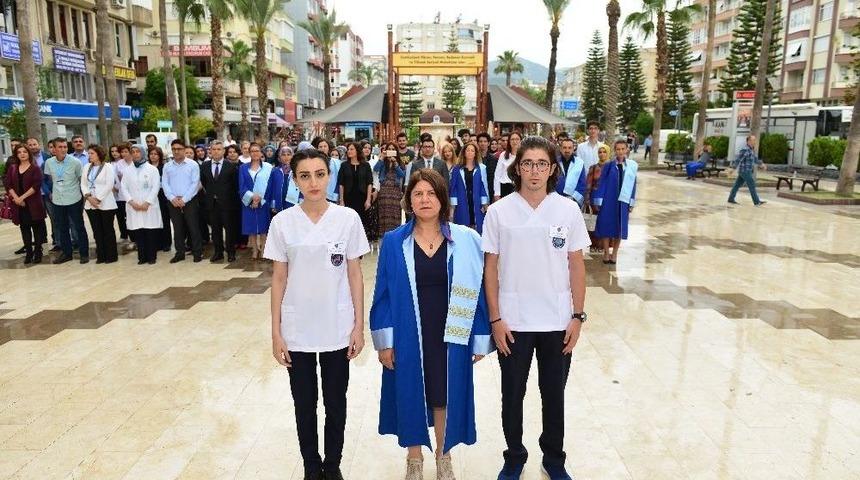 Kumluca&rsquo;da Hemşirelik Haftası Kutlanıyor