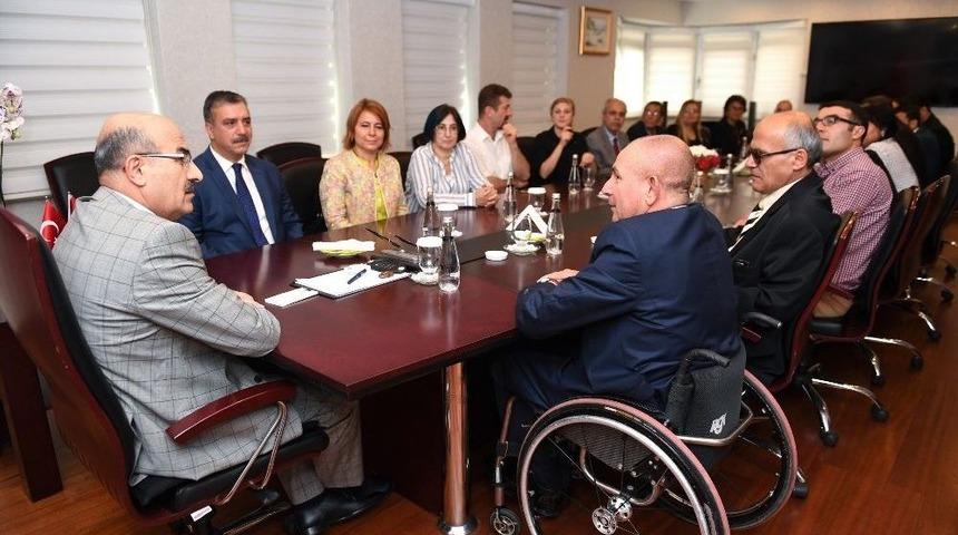 Vali Demirtaş: "engelli Bireylerin Hayatlarını Kolaylaştırma Çabasındayız"