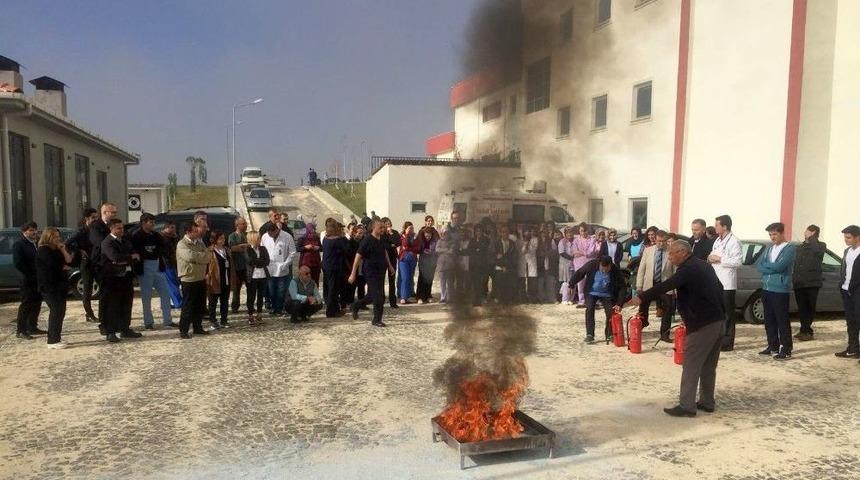 Elmalı Devlet Hastanesi&rsquo;nde Yangın Tatbikatı