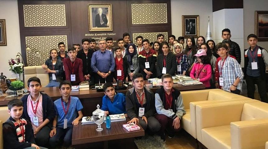 Başkan &Ccedil;etin, Şehit Ve Gazi &Ccedil;ocuklarını Ağırladı