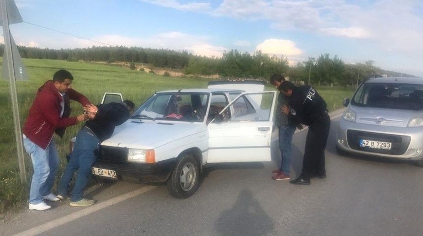 Hırsızlar Polisten Ka&ccedil;amadı