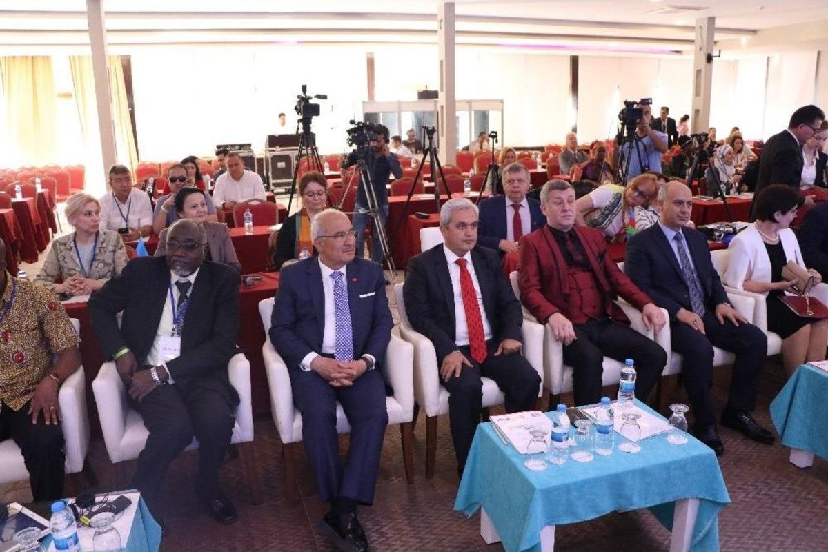 Metin Şent&uuml;rk: "hayaller Kurulduk&ccedil;a Ger&ccedil;ekleşmeye Muktedirdir"