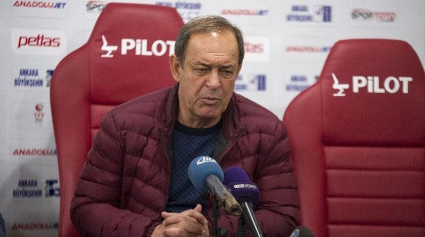 Y&uuml;cel İldiz: &ldquo;eskişehirspor Ligi Hak Ettiği Yerde Bitirecek&rdquo;
