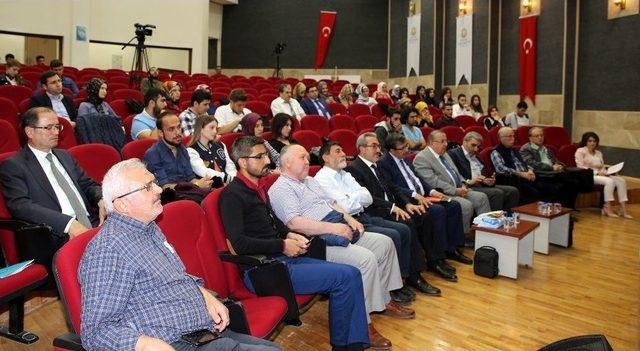 Veysel &Ouml;ks&uuml;z Vefatının 25. Yılında Anıldı 1