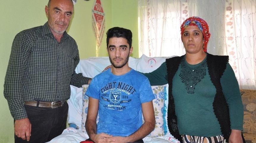 Hayatı 4 Duvar Arasına Sıkışan Gen&ccedil; Yardım Bekliyor