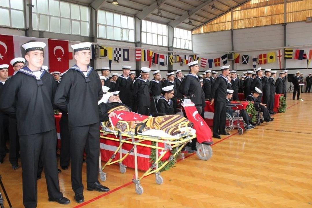 62 Engelli Gen&ccedil; Bahriyeli Olup Yemin Etti