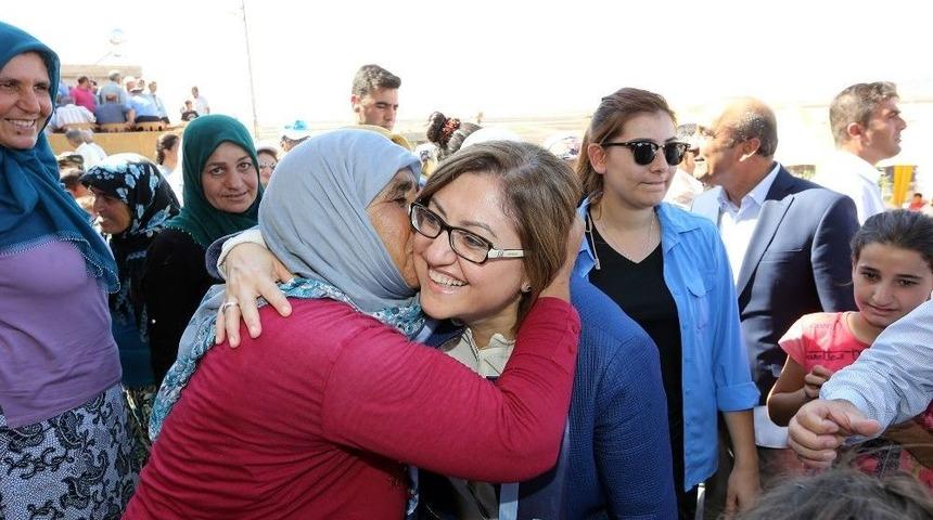 Başkan Şahin&rsquo;den Anneler G&uuml;n&uuml; Kutlaması