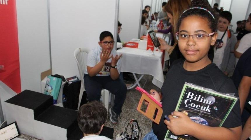&Ccedil;amlıca Okulları Robocot Festivalinde