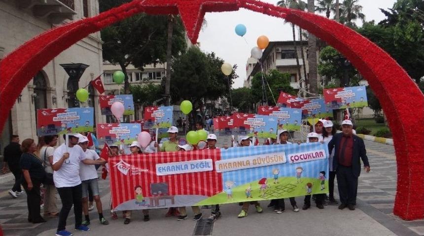 Farkındalık İ&ccedil;in Y&uuml;r&uuml;d&uuml;ler