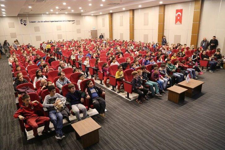 Miniklere Erdemli Ve Çalışkan Olmak ’asterix Ve Oburix’ İle Öğütlendi G2