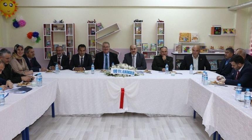 Bağımlılıkla İlgili Toplantılar S&uuml;r&uuml;yor