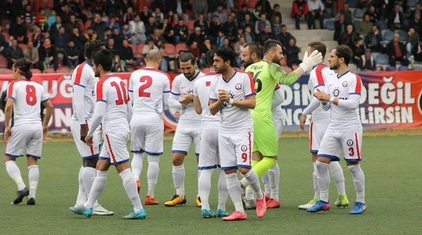 Bal’da Şampiyonluk Yarışı Kızışıyor