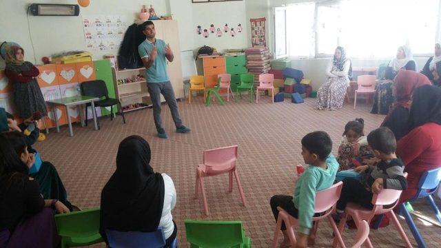 Mardin’de Velilere Çocukları Cinsel İstismardan Koruma Eğitimleri Verildi