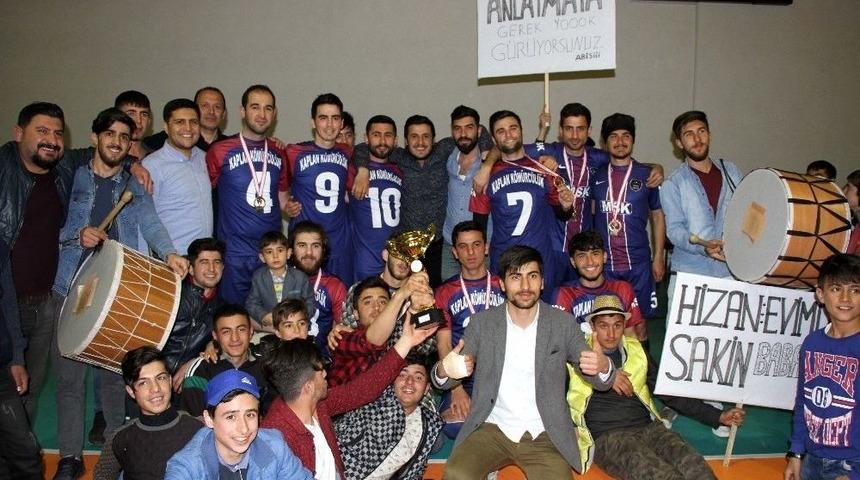 Hizan&rsquo;da Futsal Turnuvası