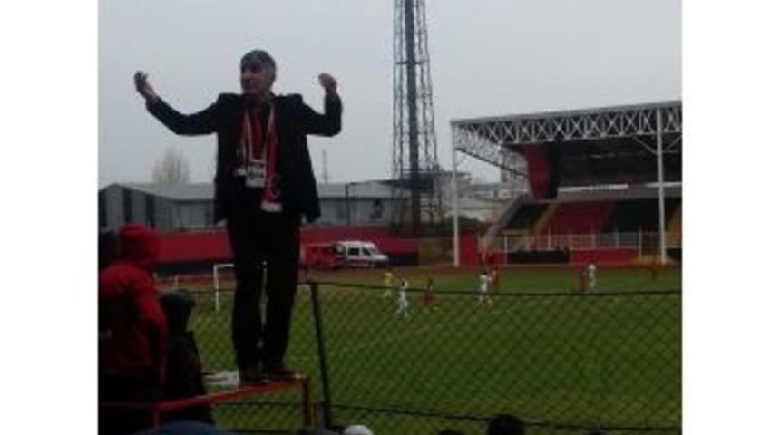 Karakobra Taraftarlar Derneği Başkanı D&uuml;lger&rsquo;den Taraftarlar Teşekk&uuml;r Mesajı