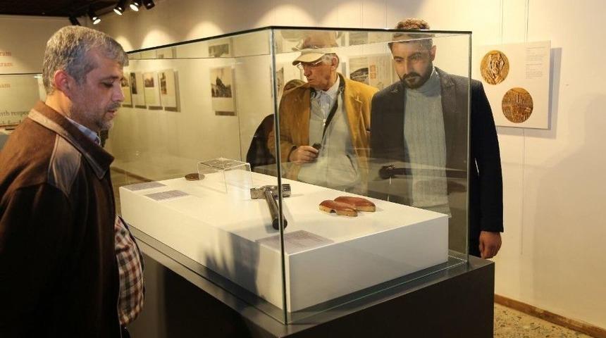 Haremeyn Sergisine Yoğun İlgi