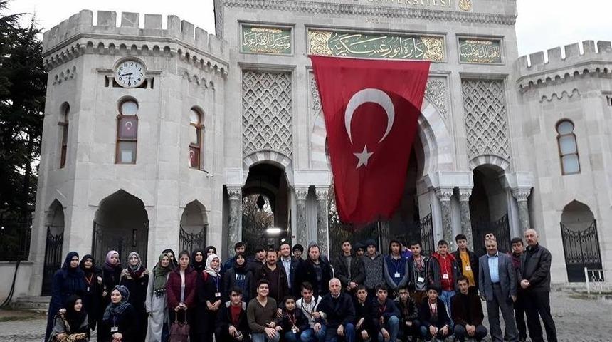 Tokatlı &Ouml;ğrenciler T&uuml;yap Kitap Fuarı&rsquo;nı Gezdi