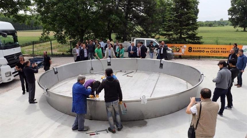 2 Tonluk Ciğer Tavası, G&ouml;r&uuml;c&uuml;ye &Ccedil;ıkmaya Hazır