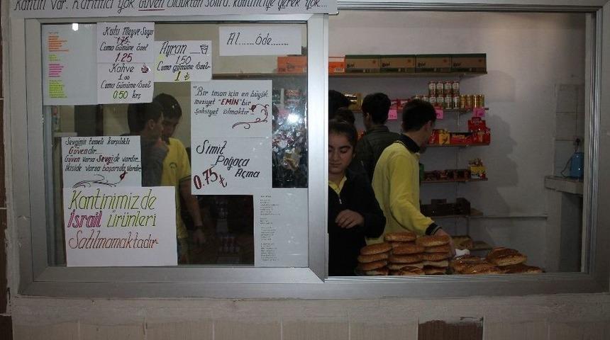 &Ouml;ğrenciler Arasında G&uuml;ven Duygusu İ&ccedil;in İlgin&ccedil; Uygulama