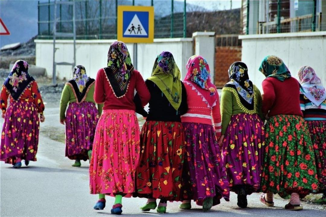 Osmanlı Kadınlarının Geleneği Bu K&ouml;yde Devam Ediyor