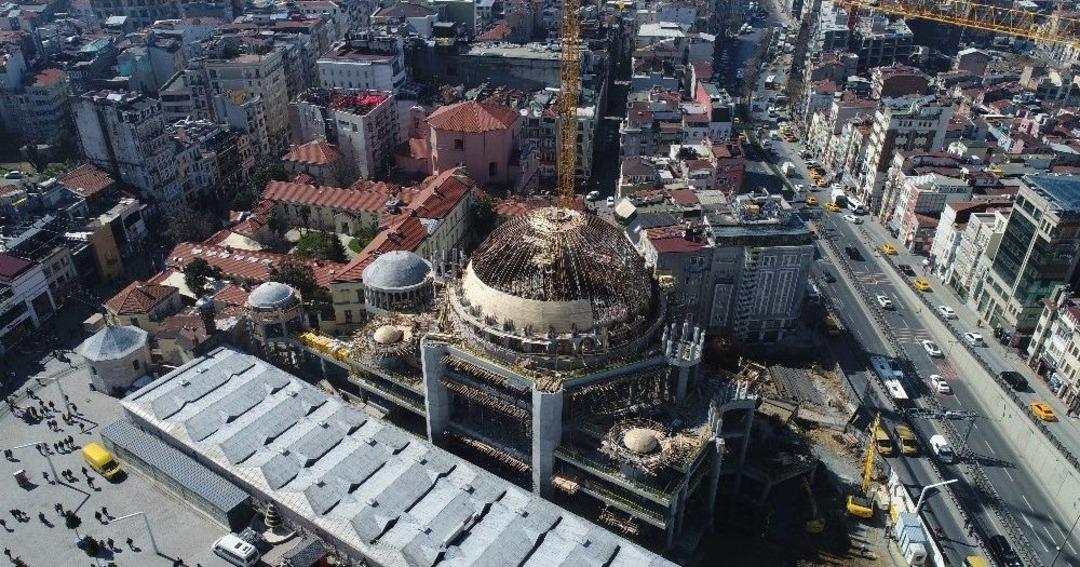 (&ouml;zel) Taksim Camii İnşaatındaki Son Durum Havadan G&ouml;r&uuml;nt&uuml;lendi