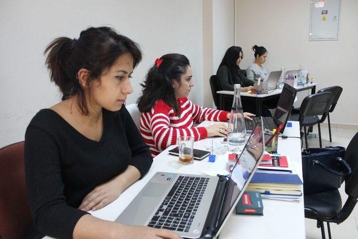 Türk Doçentler Milli Yazılım Geliştirdi, Yıllık 30 Milyon Tl İçeride Kaldı G1