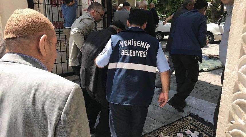 Zabıtalardan Dilencilere Ge&ccedil;it Yok