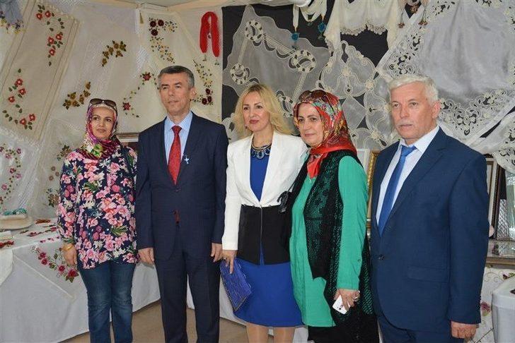 Edremit’te Karma El Sanatları Sergisi Açıldı G5