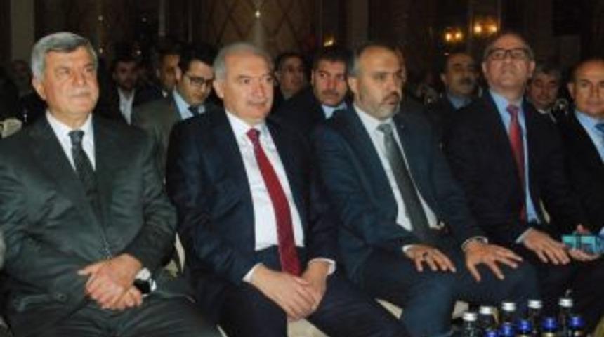 İbb Başkanı Mevl&uuml;t Uysal: &ldquo;marmara O Kadar &Ccedil;ok K&ouml;t&uuml; Değilken Tamamını Temizleyebiliriz&rdquo;