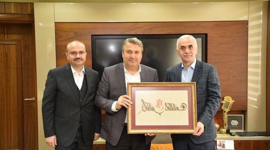 Başkan &Ccedil;er&ccedil;i Erol Kaya&rsquo;yı Ağırladı