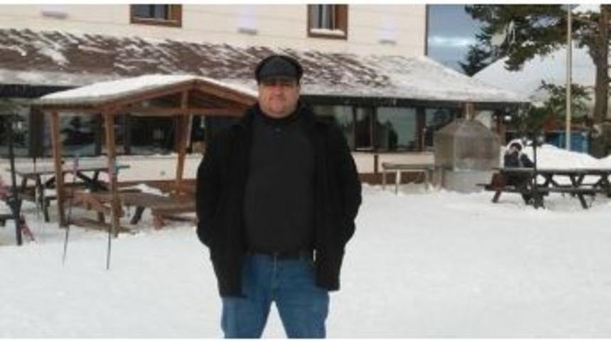 Otomobil İle Kar Küreme Aracı Çarpıştı: 1 Ölü, 2 Yaralı